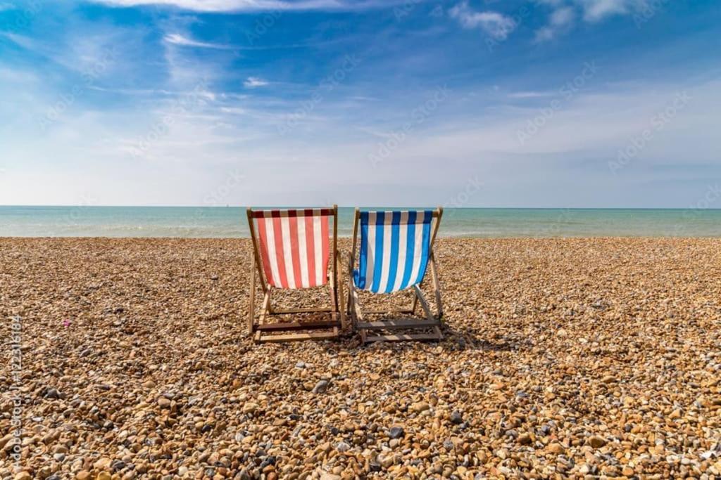 Poets Rest, Free Parking, Ev Socket Fees Apply Walk To Beach Hove Buitenkant foto